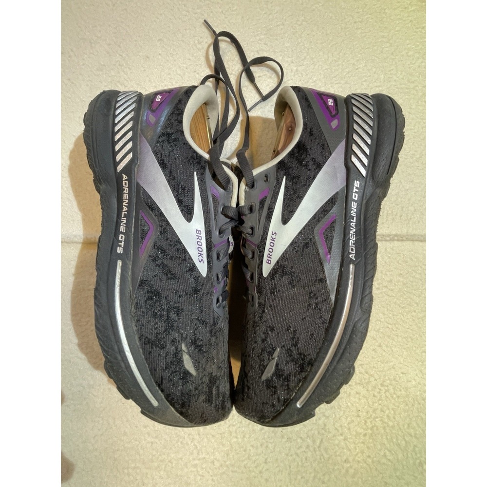 Brooks Adrenaline GTS 23 Running Shoes Women's Size 9 D‎ Wide Gray Athleisure